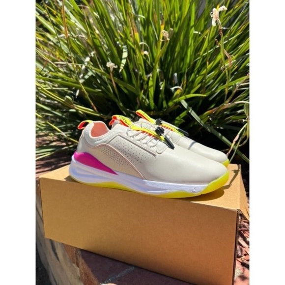 Clove Womens Healthcare Lemon and Clove Pink Sneakers - Picture 5 of 12